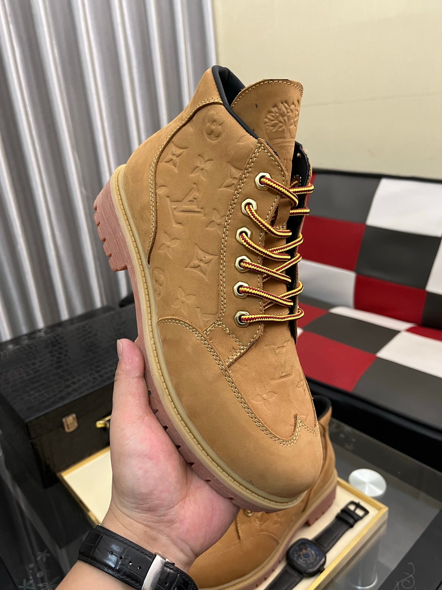 New high-top athletic casual shoes 0725122902