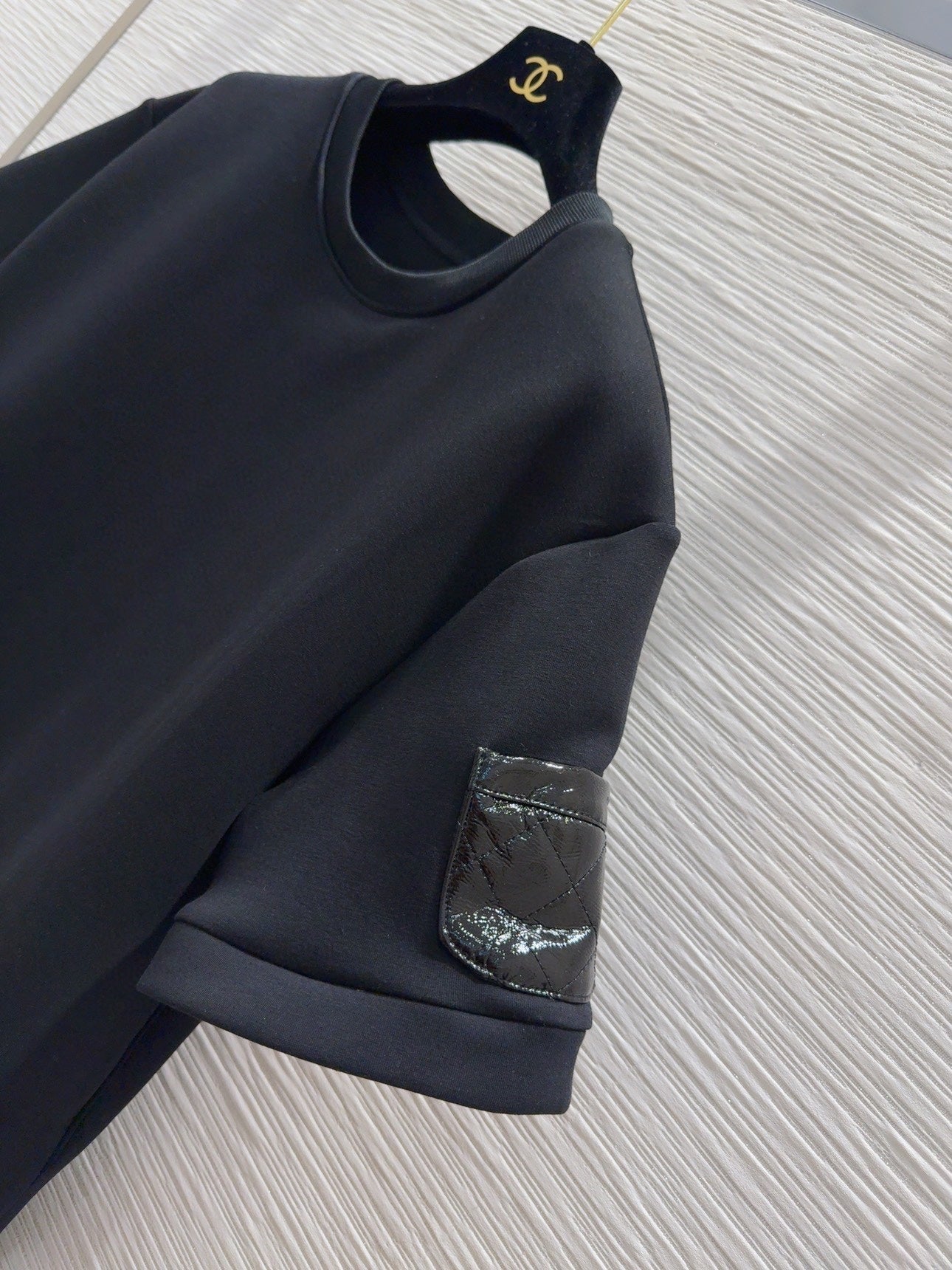 round neck stitching diamond patent leather short sleeves 0724121106