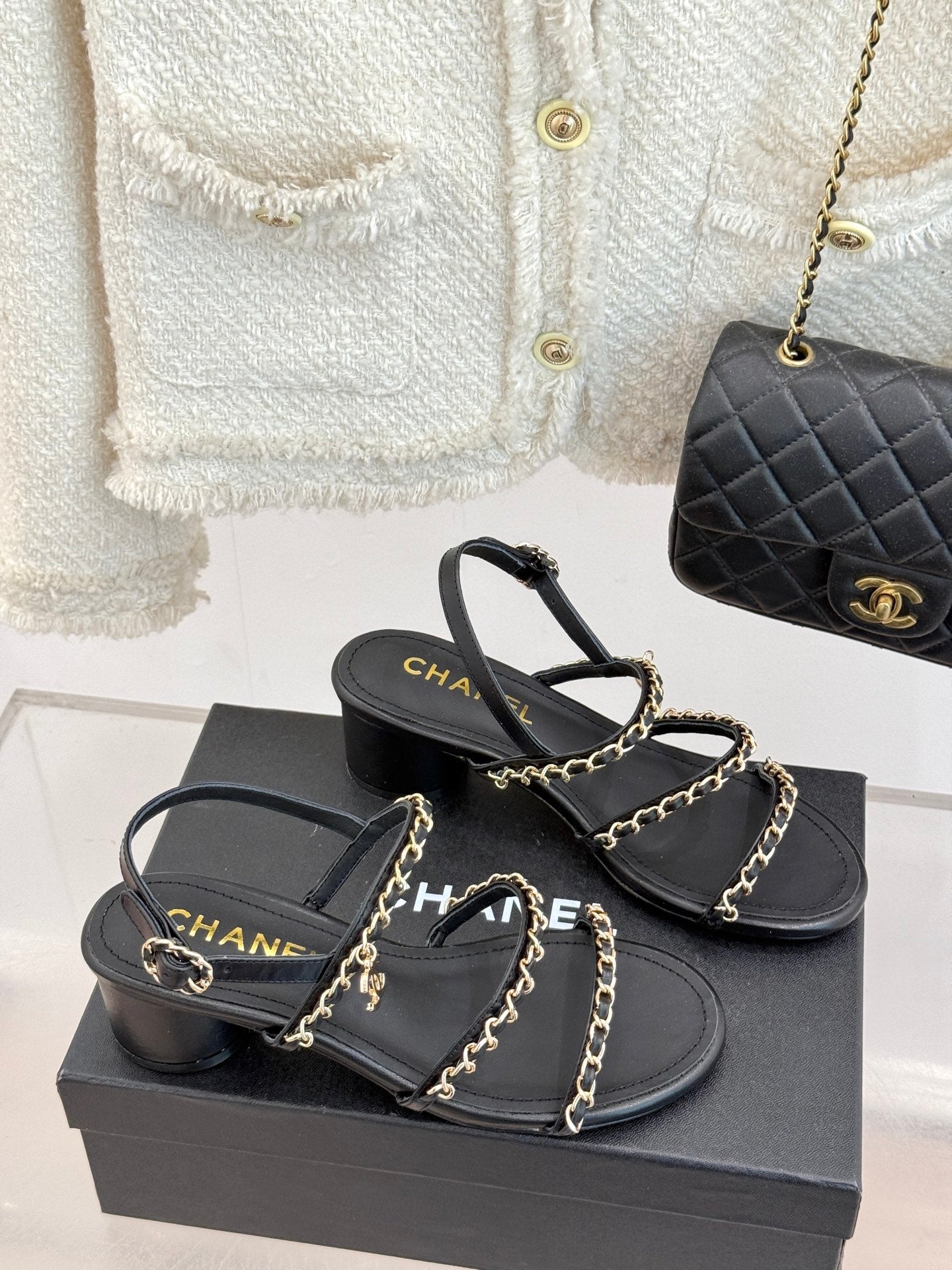 Double C chain thick heel sandals 0725042807
