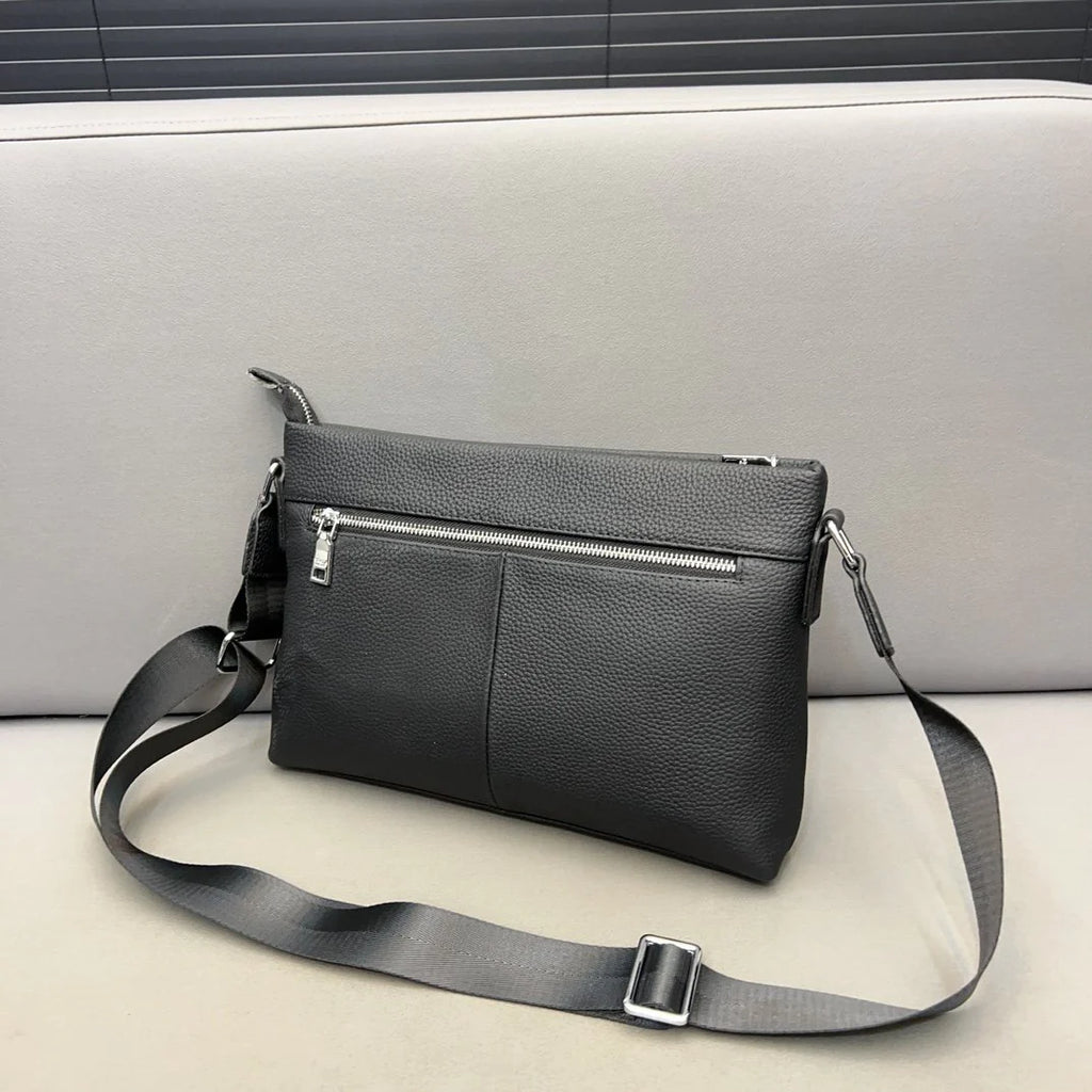 New fashion men's versatile crossbody bag 1024011016