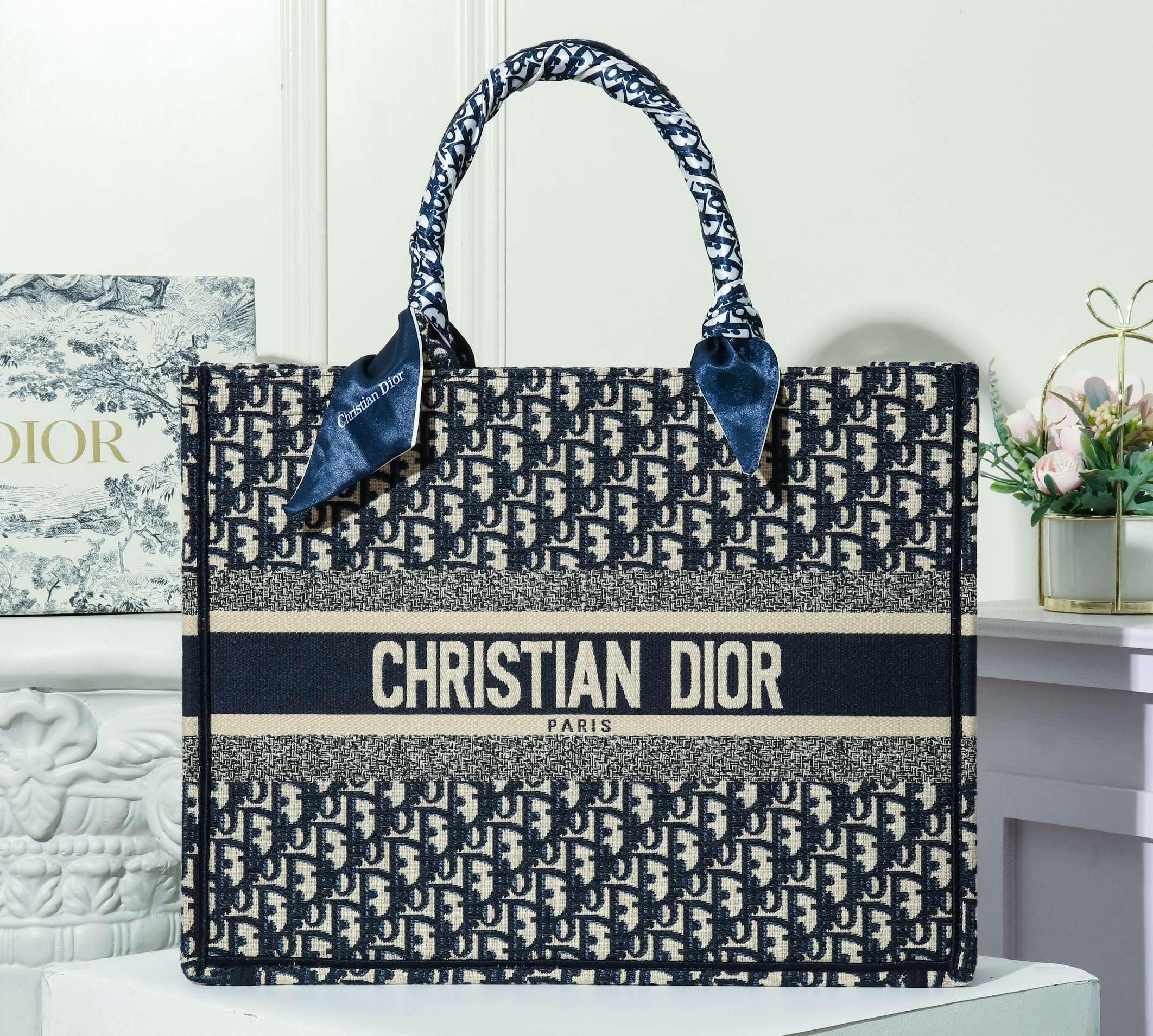 VL - Luxury Edition Bags  141