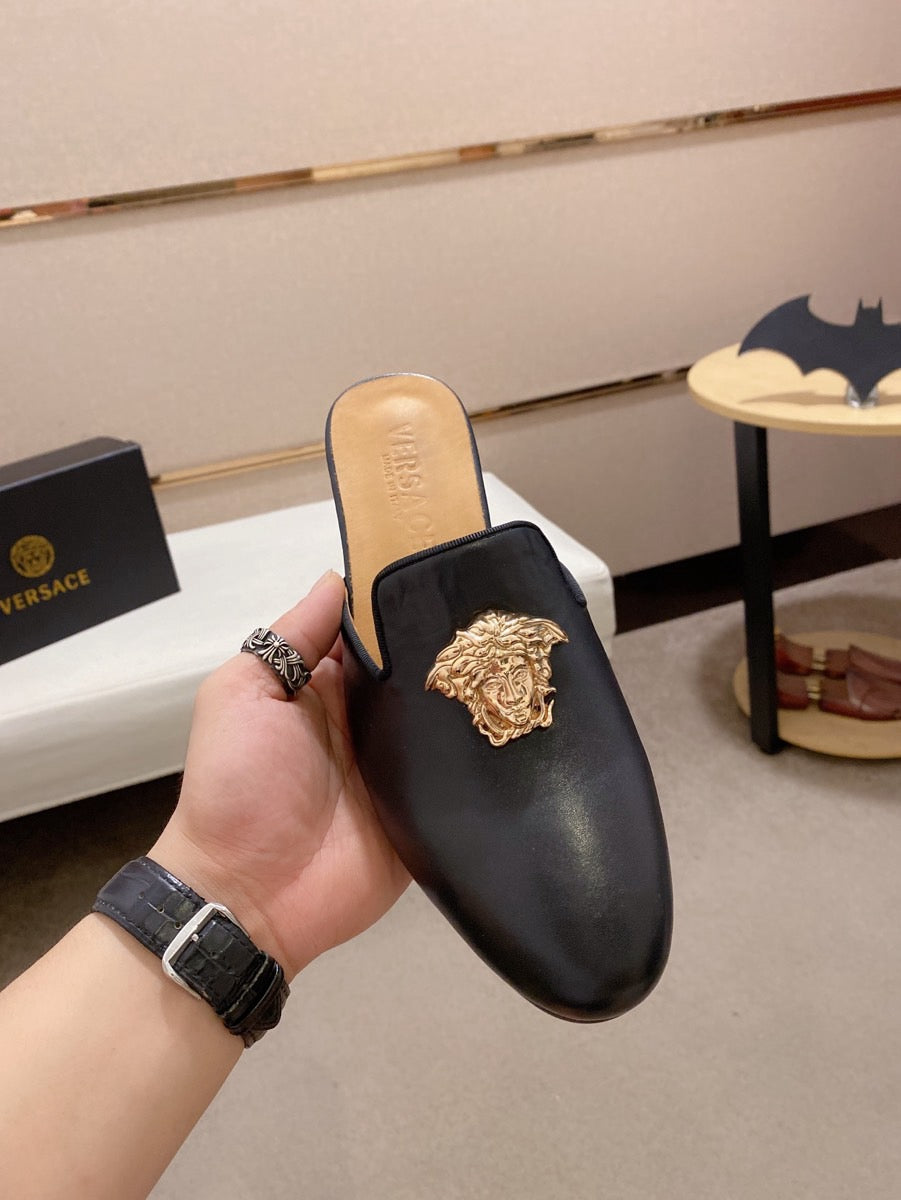 VS Men's Fashion Closed-Toe Slippers 072605802