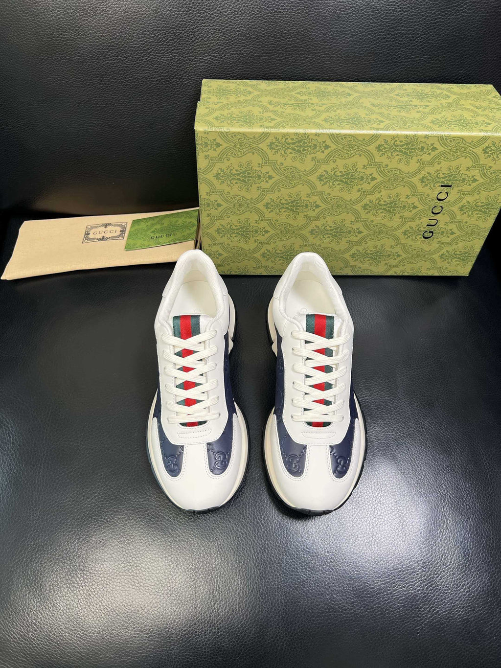 Fashionable Casual Sports Shoes 0726032002