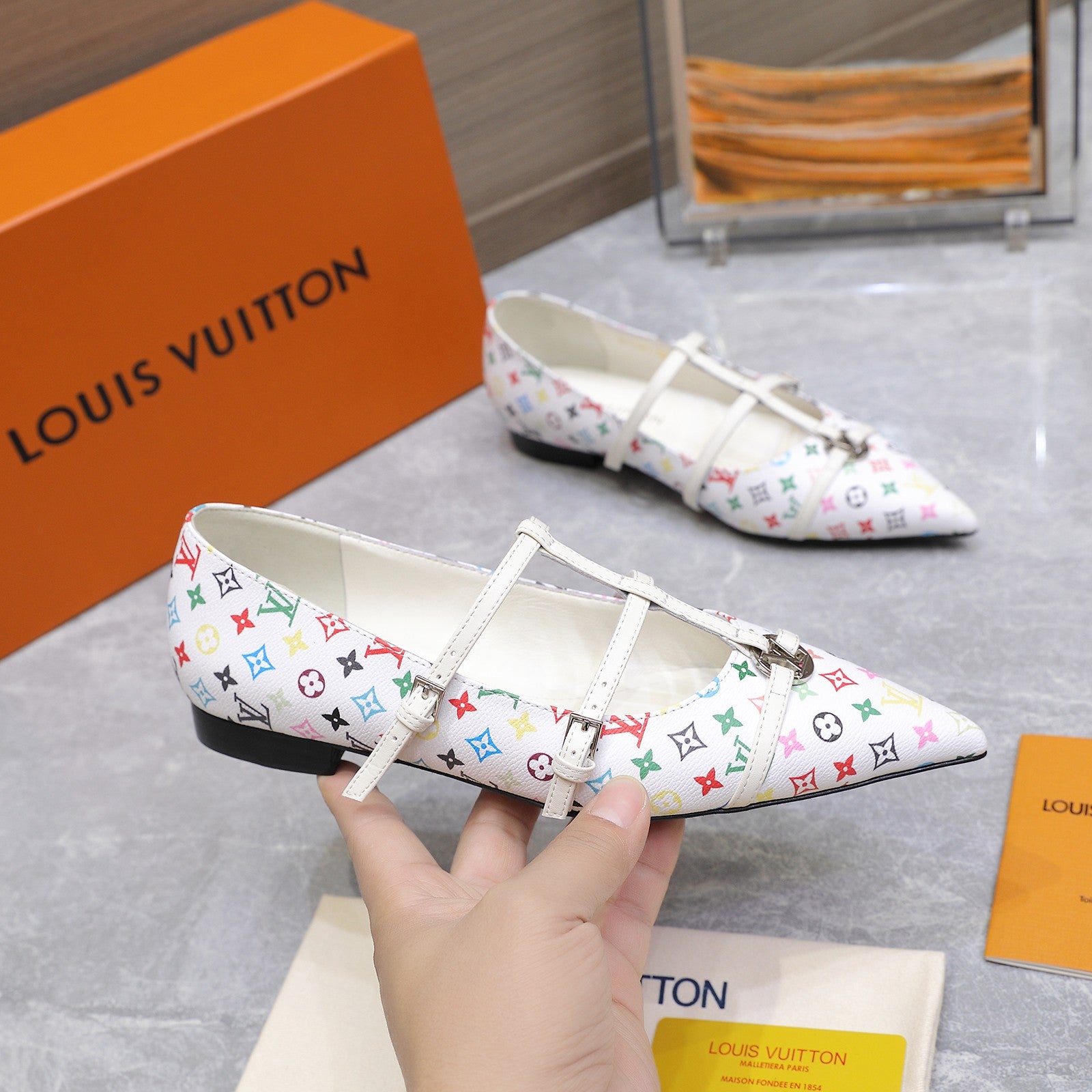 L25ss new pointed-toe flat sandals 0725102306