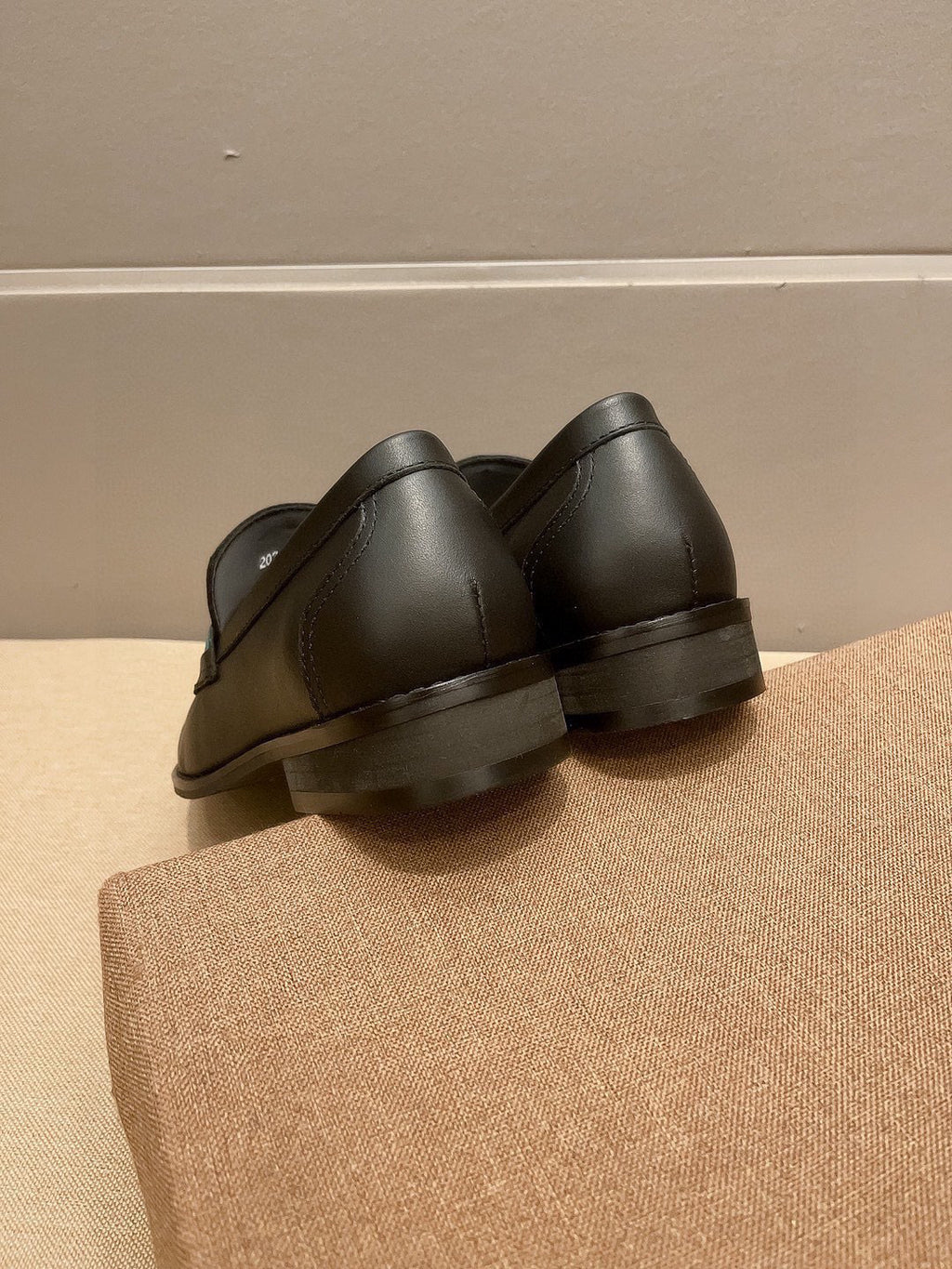 metal logo men's Loafers 0725082201