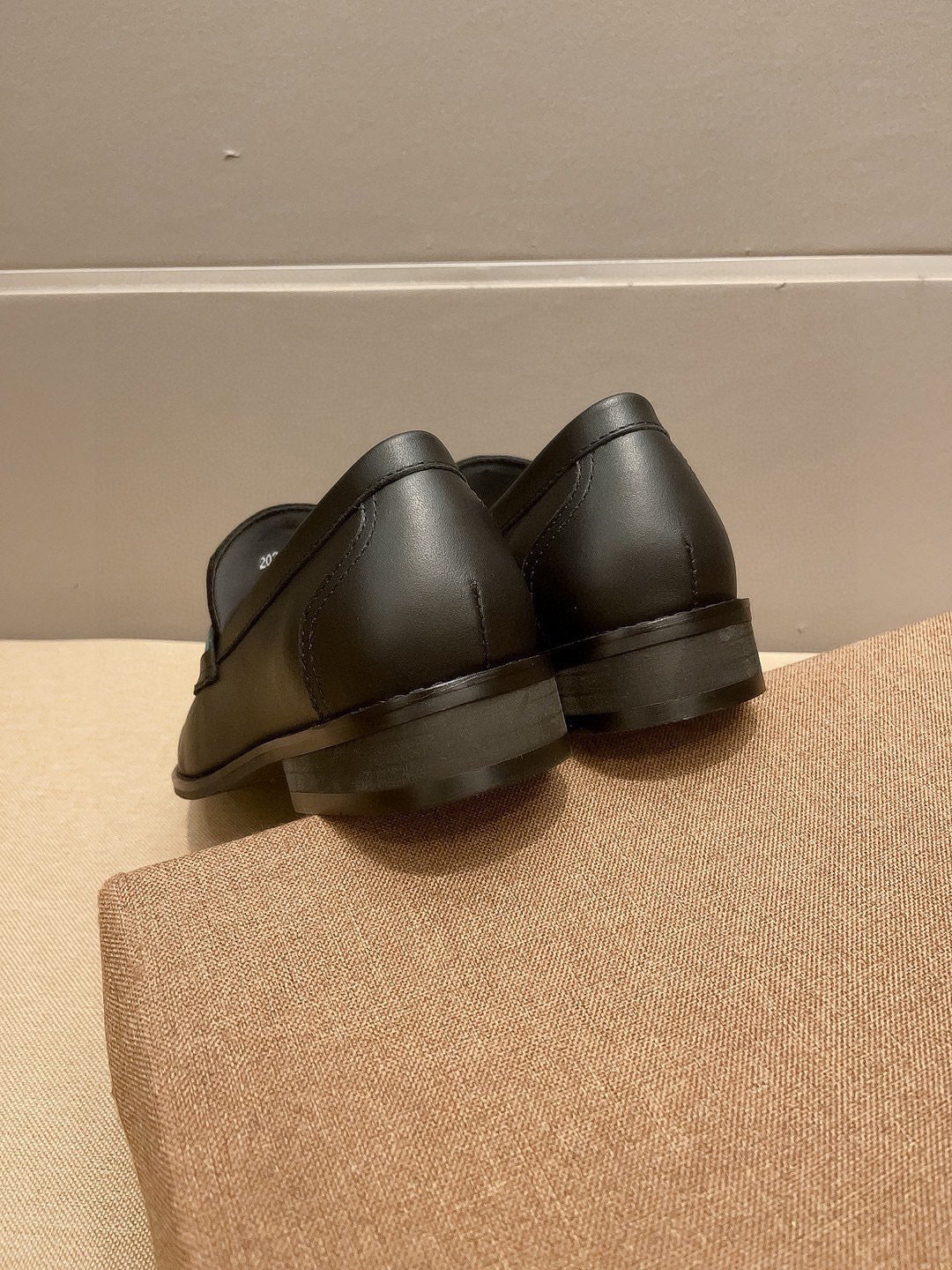 metal logo men's Loafers 0725082201