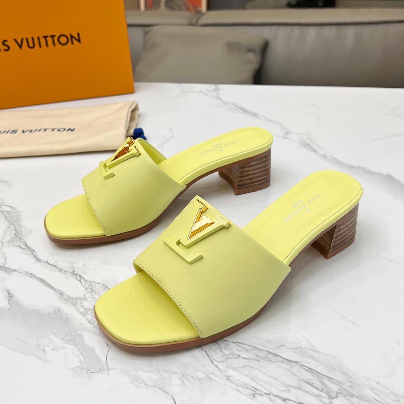 L25ss new thick heel slippers 0725072104