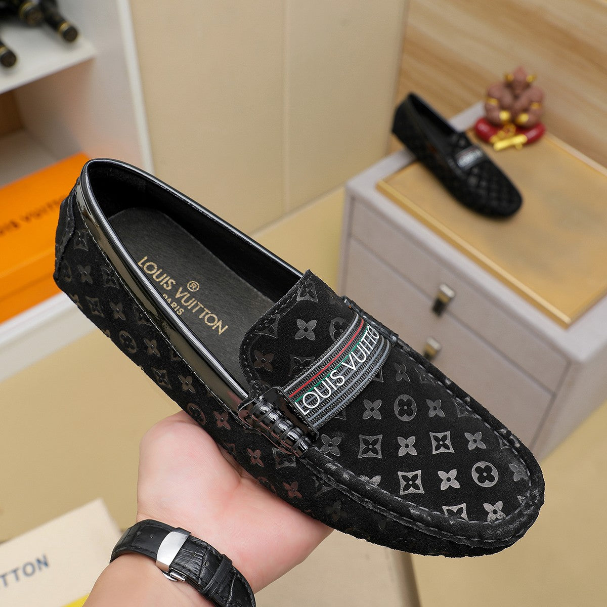 V Men's Classic Casual Loafers 0726040805
