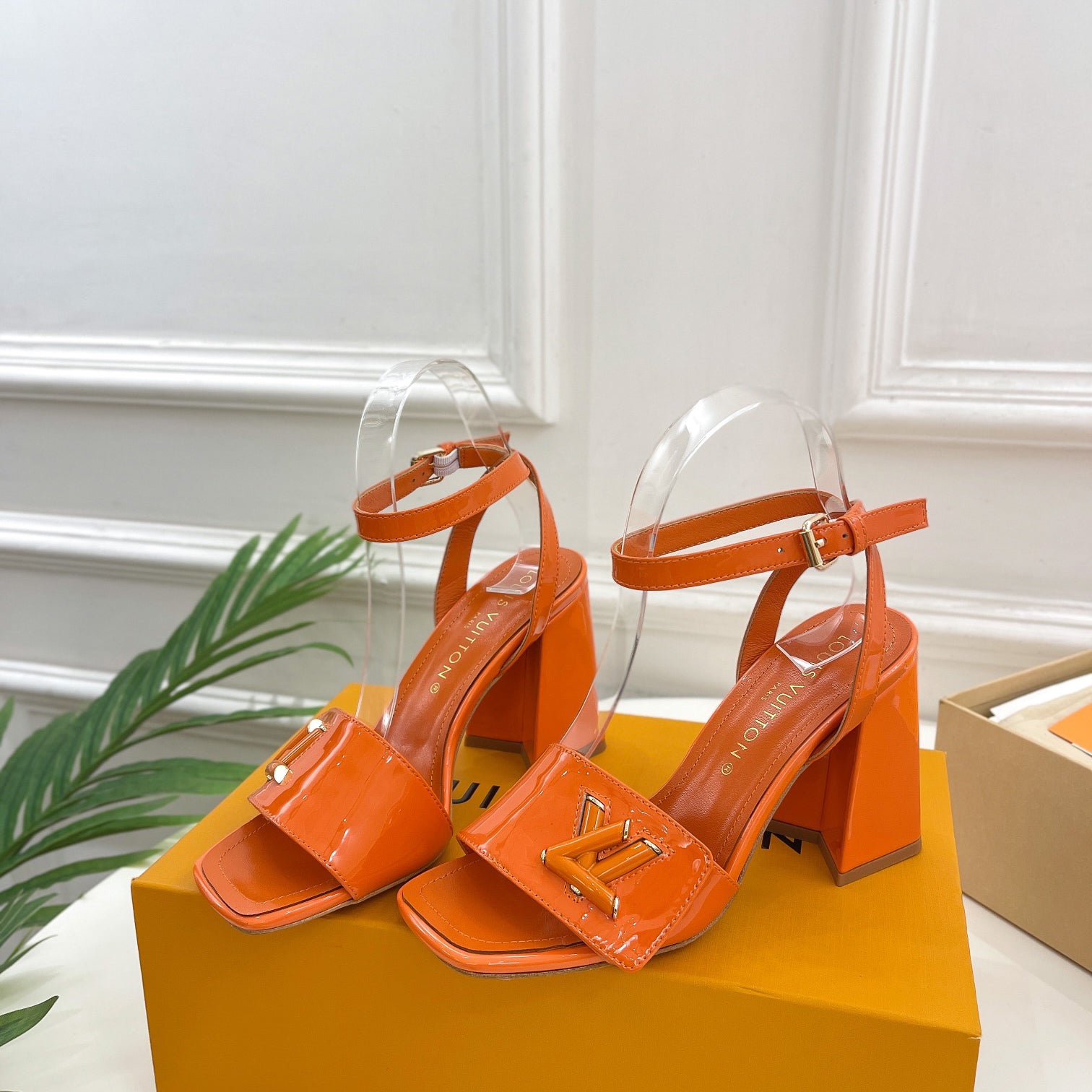 patent leather high-heeled sandals XC07032214