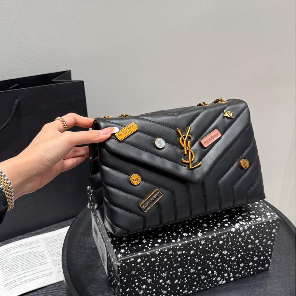 Fashion Badge Messenger Bag 0725091202