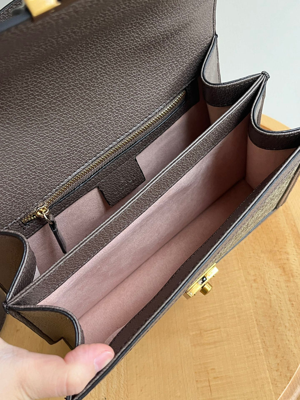 G Ophidia Lock Handbag 1824061805