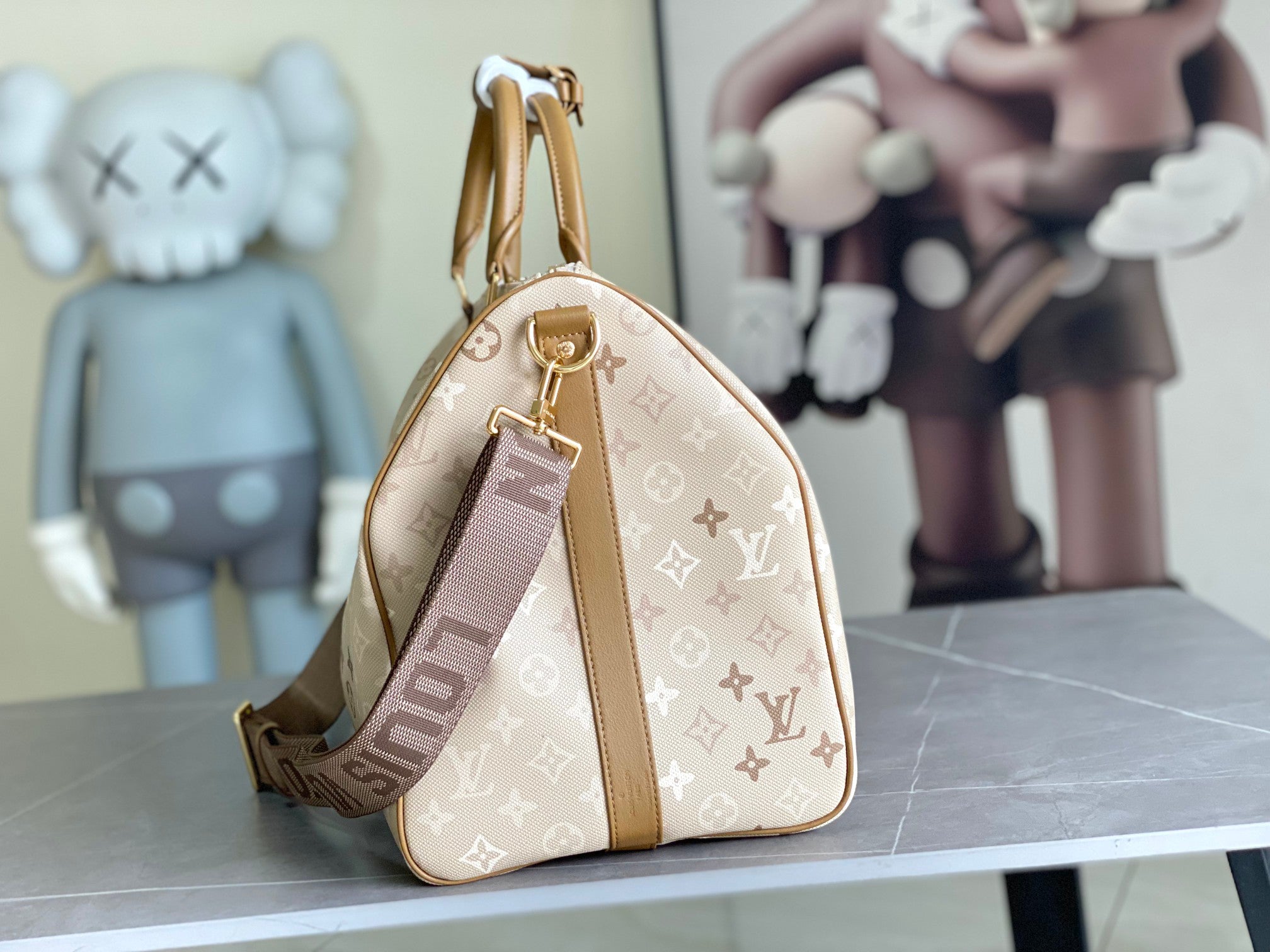 L & V Stylish Canvas Travel Tag M0726051909