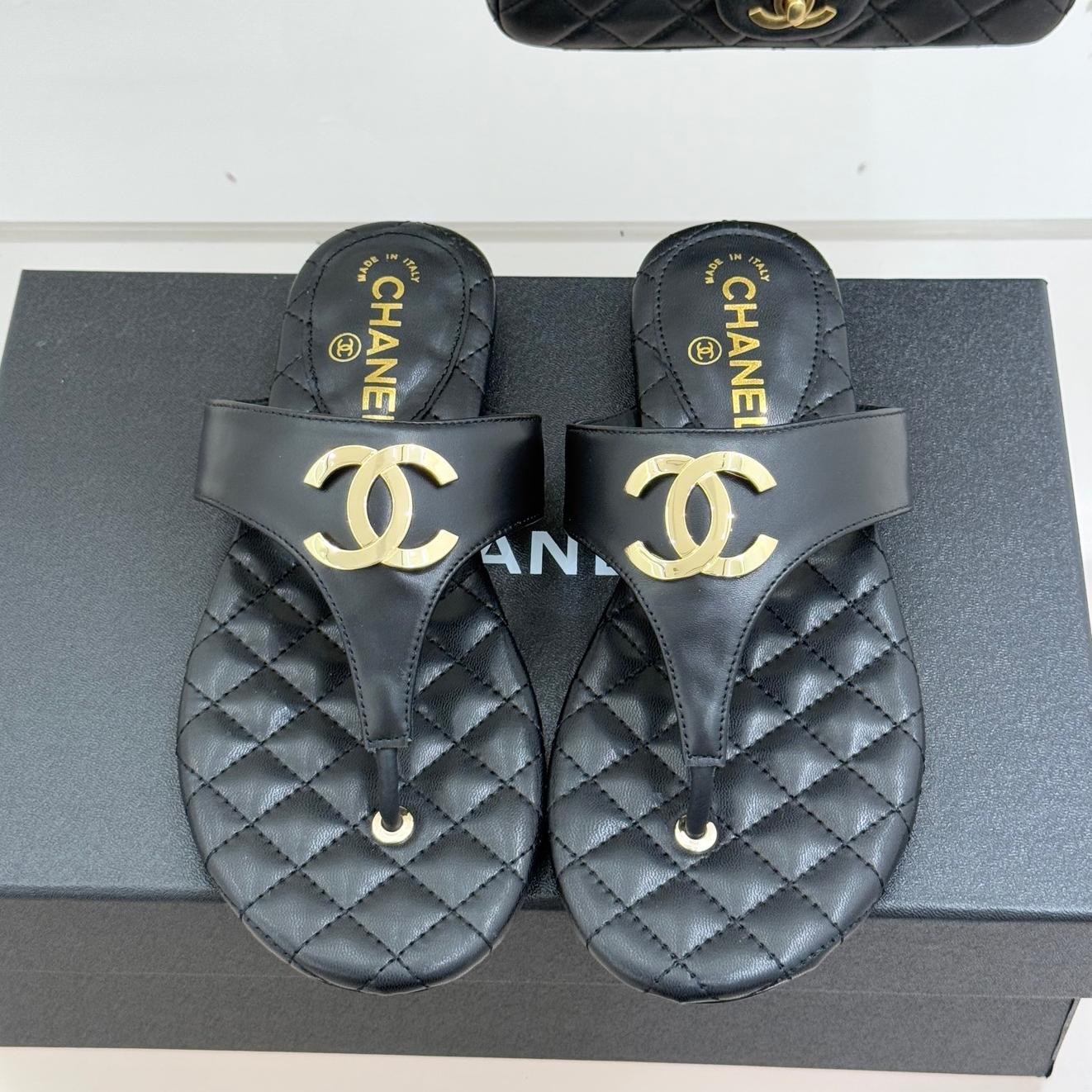 26SS New Women's Diamond Pattern Flip-Flops 0726031003
