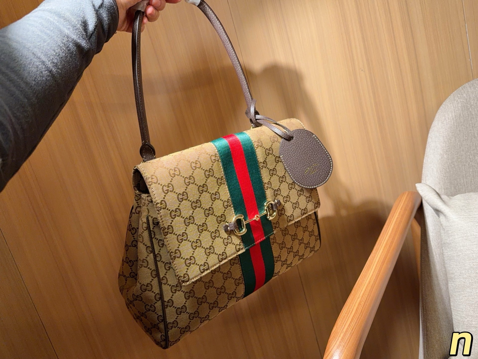 Stylish new handbag 0726041702