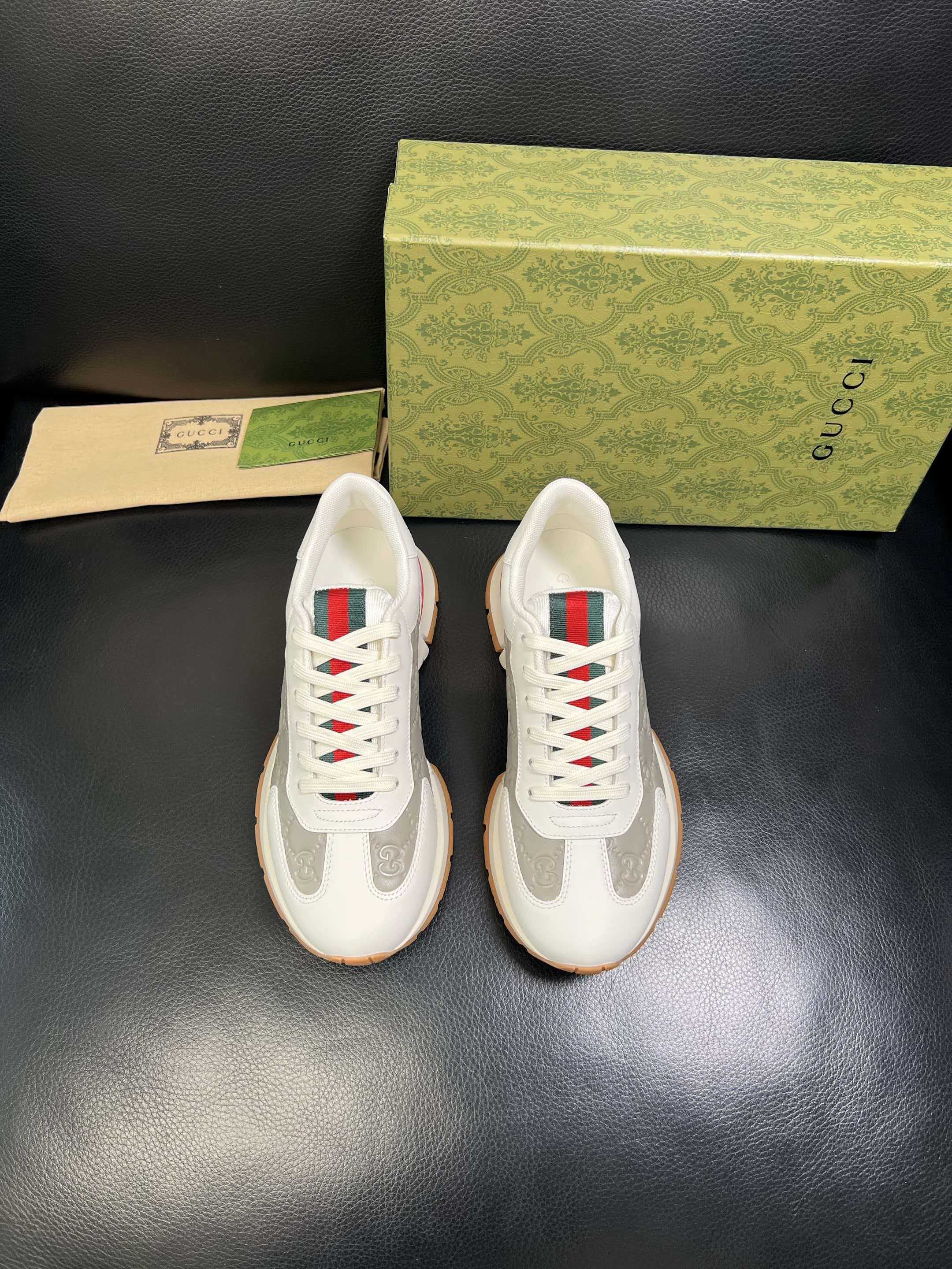 Fashionable Casual Sports Shoes 0726032002