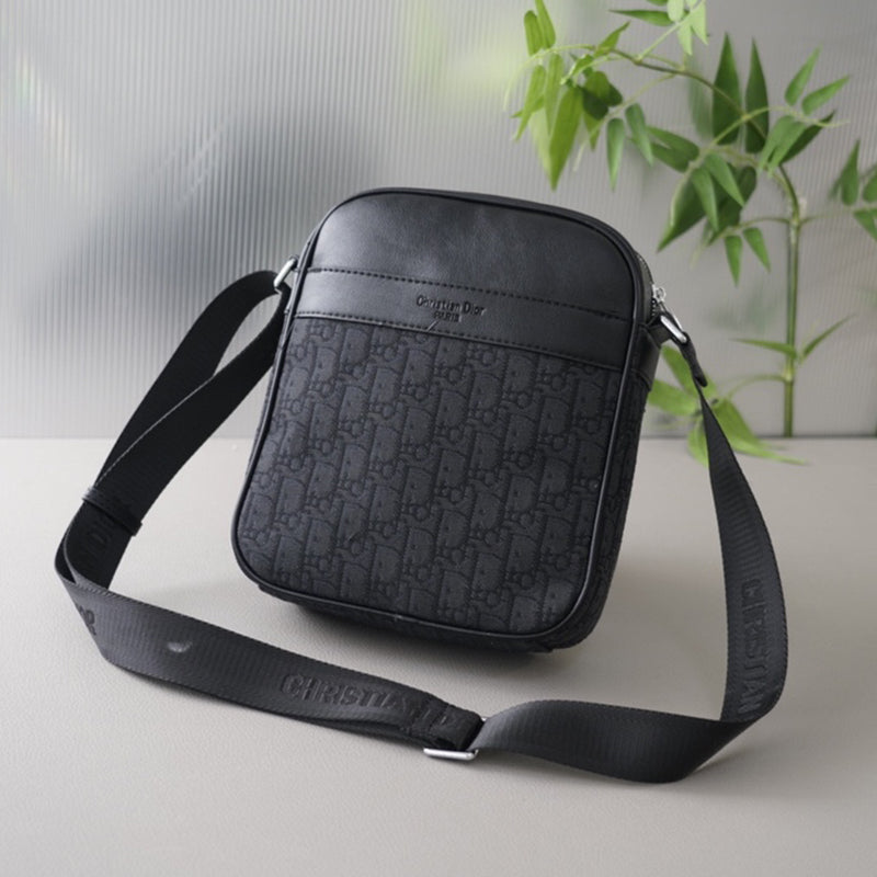 Classic Fashion Cross Shoulder Backpack KL1023102503