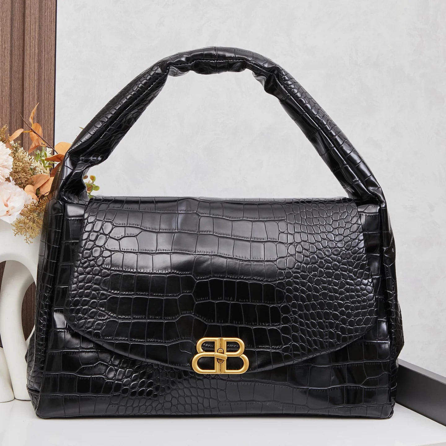 New MONACO shoulder bag 1025062319