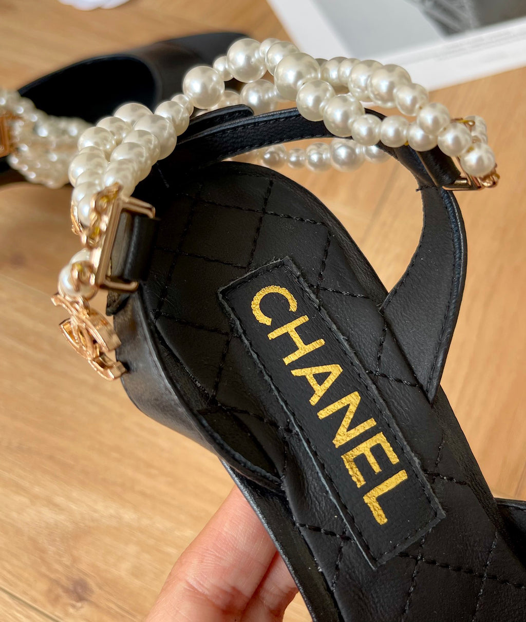 Pointed pearl chain high heel sandals 1824070202