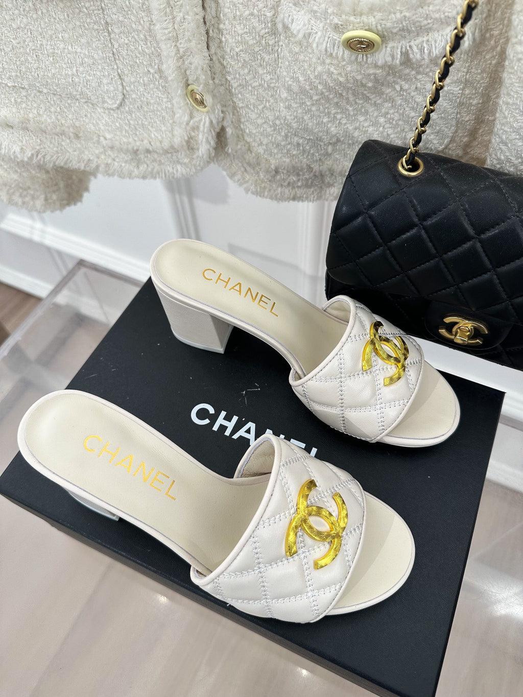 CN low heel slippers XC0723083004