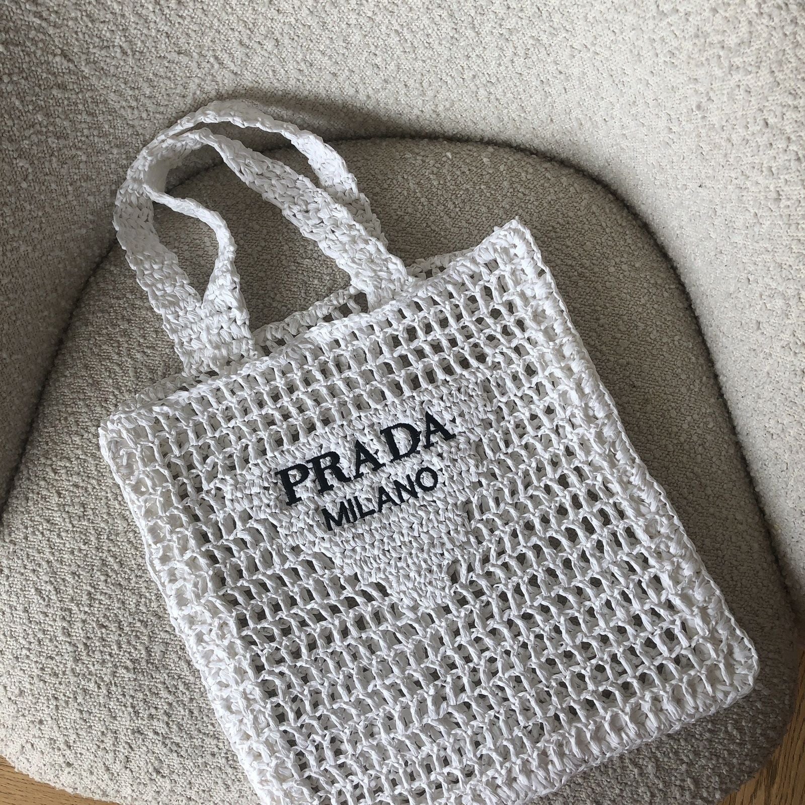 Fashion All-match Holiday Style Hollow Straw Wided Bag 1024031402