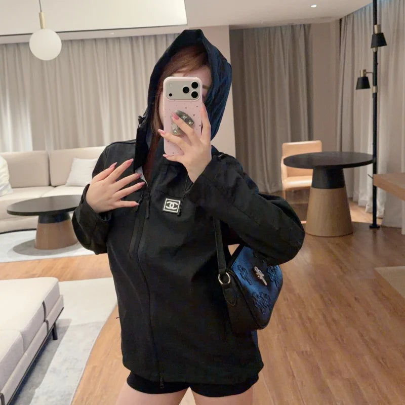 CH New Fashion Women Hooded Windbreaker Jacket XC1326090418