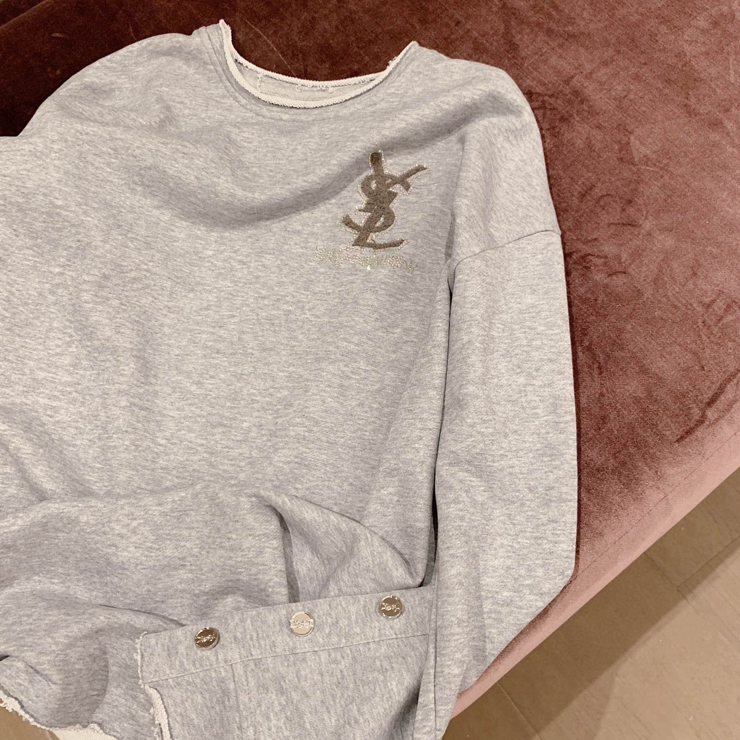 Curved Hem Crewneck Sweatshirt 1025102703