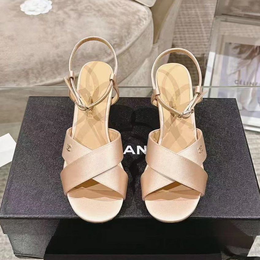 Mary Jane exquisite pearl hot diamond combination high heels 1824061801