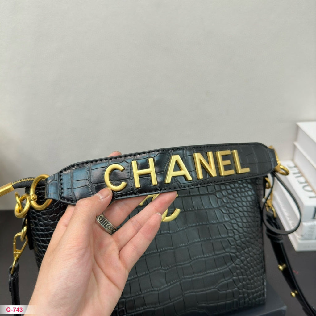 zipper shoulder bag 1824062601
