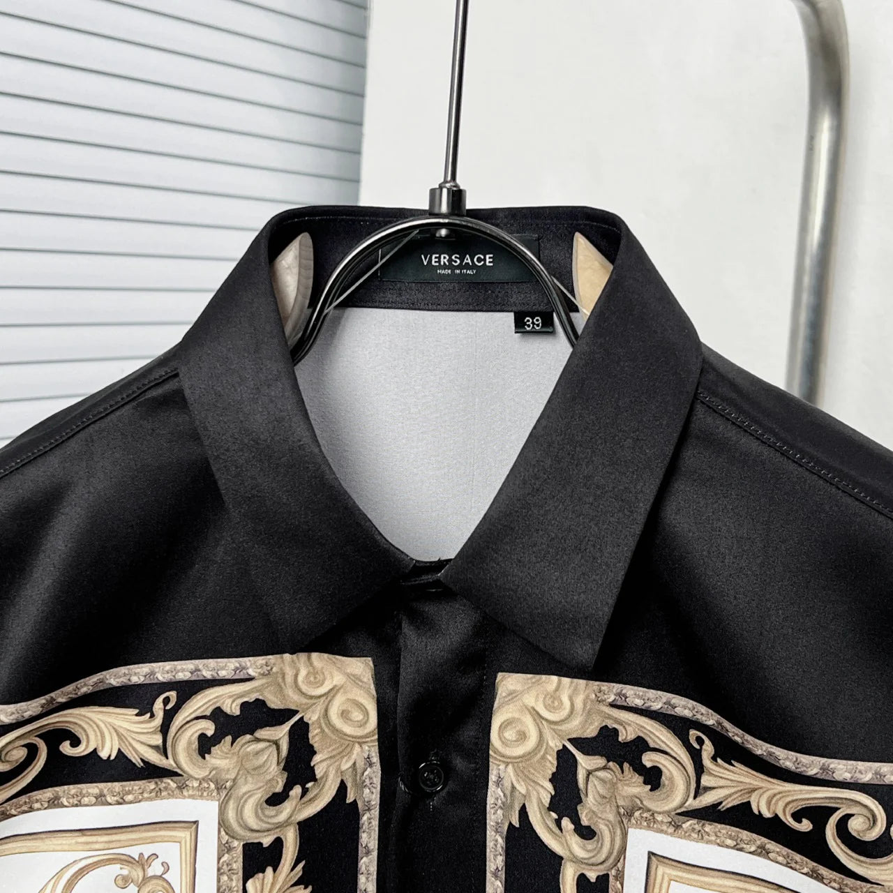 Baroque-style floral print shirt 1426012201