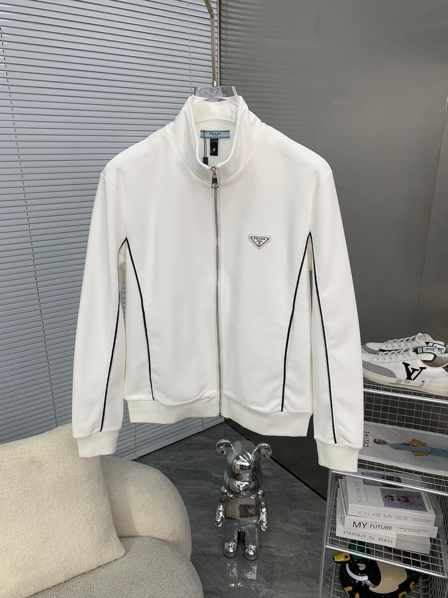 P 24ss new leisure suit series 24101416