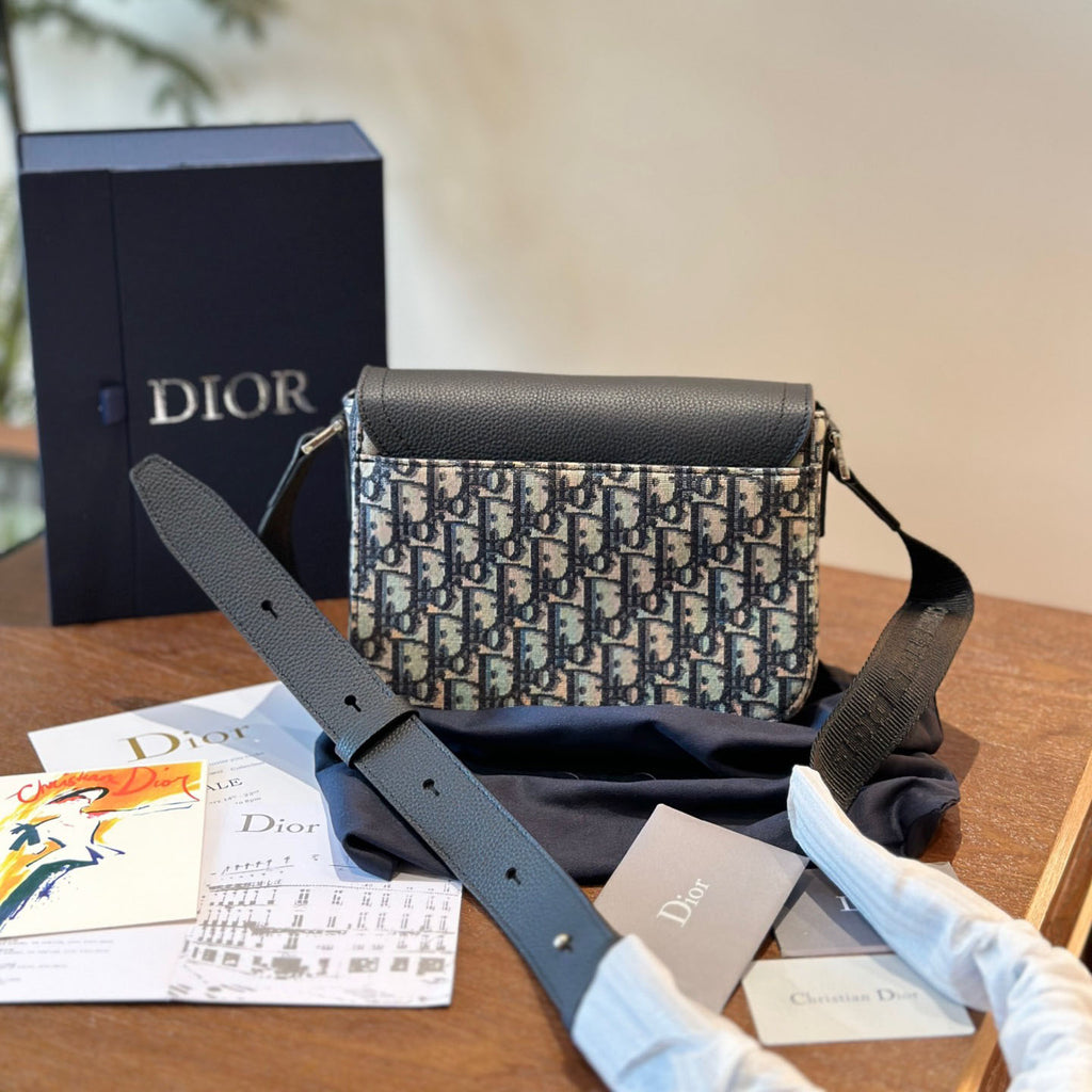 DIO New Men's Saddle Messenger Bag XC24092709