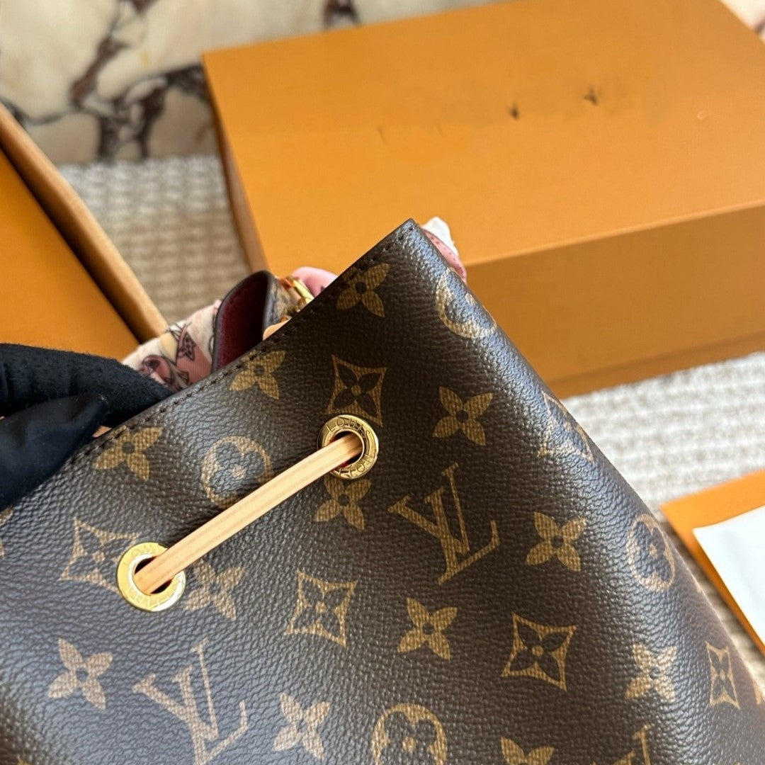 New Fashion  L Bucket bag M1026072809