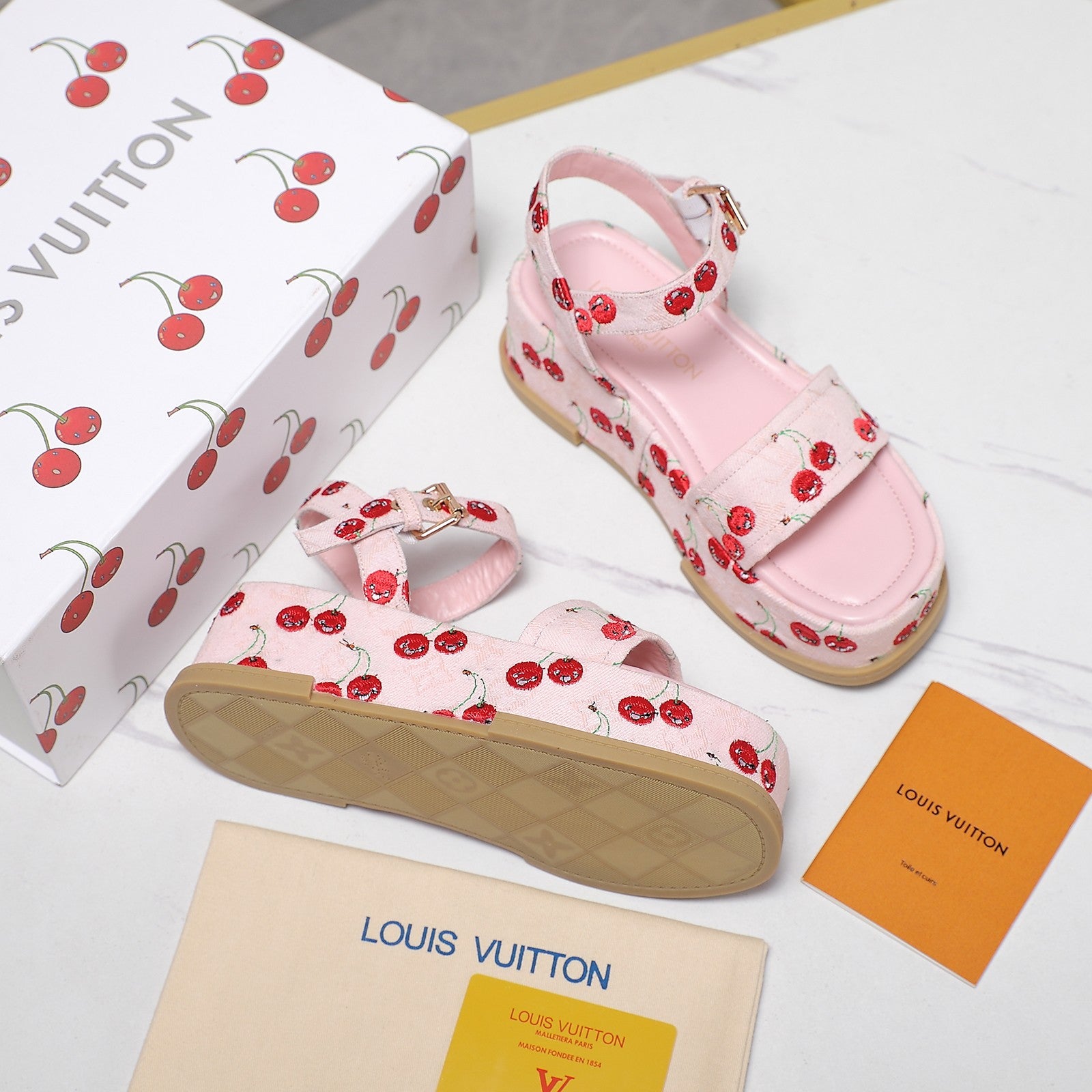 L fashion new cherry thick-soled sandals 0725072106
