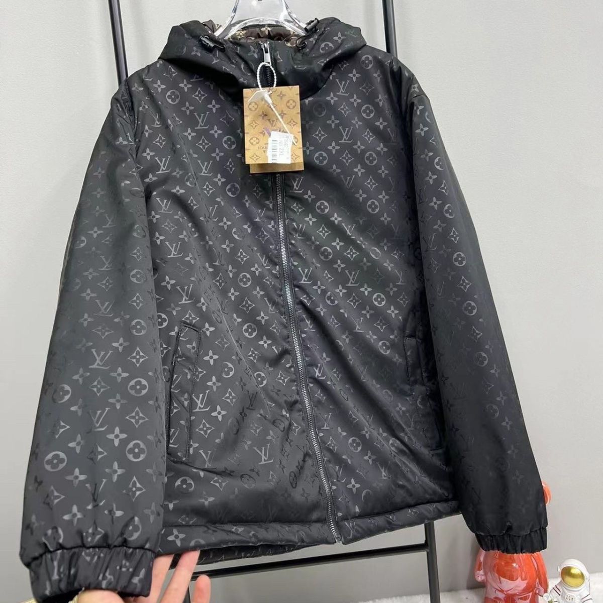 Embroidered double-sided cotton jacket XC0823111006