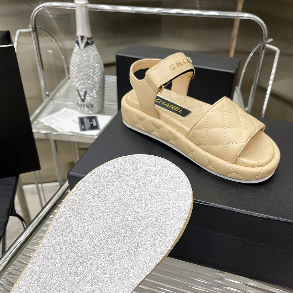 spring beach sandals 0724031506
