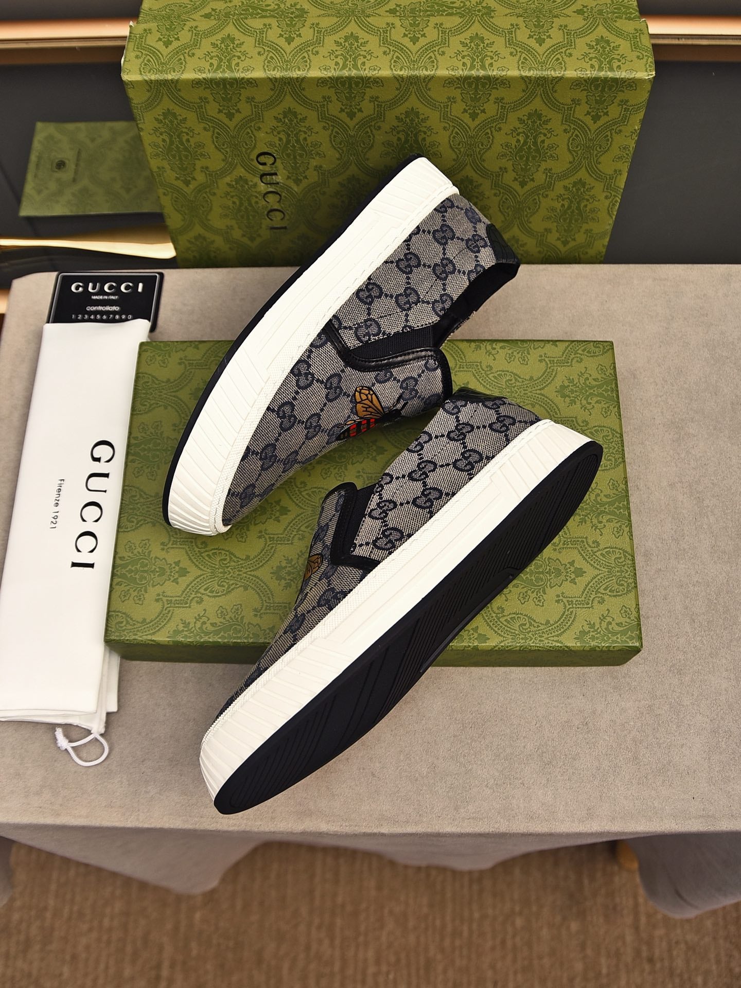 fashion breathable printed slip-on shoes 0725040703