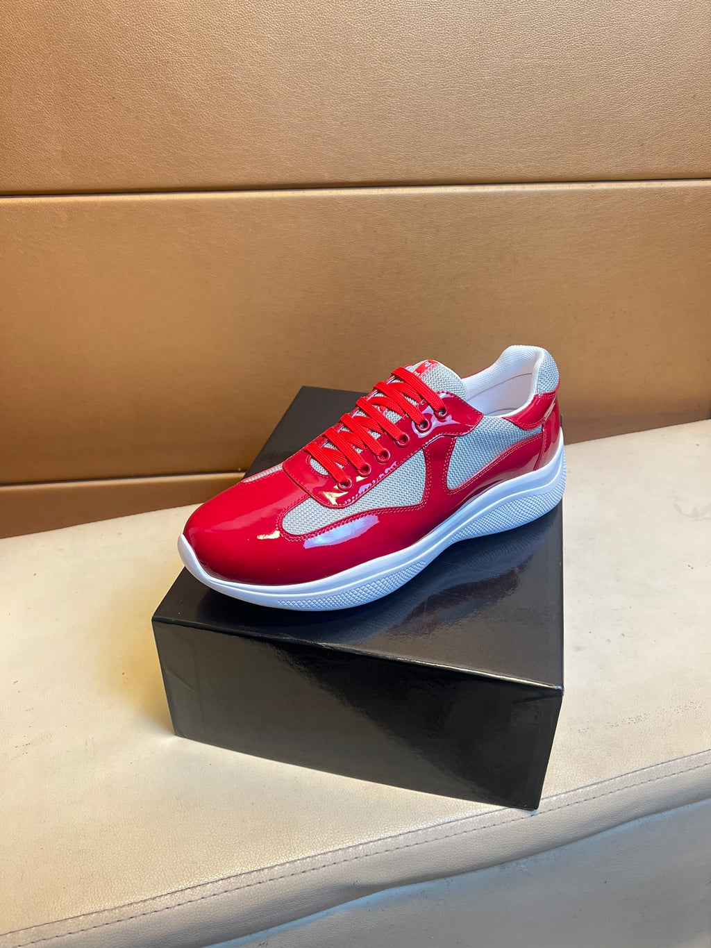 P classic patent leather sneakers 0724112004