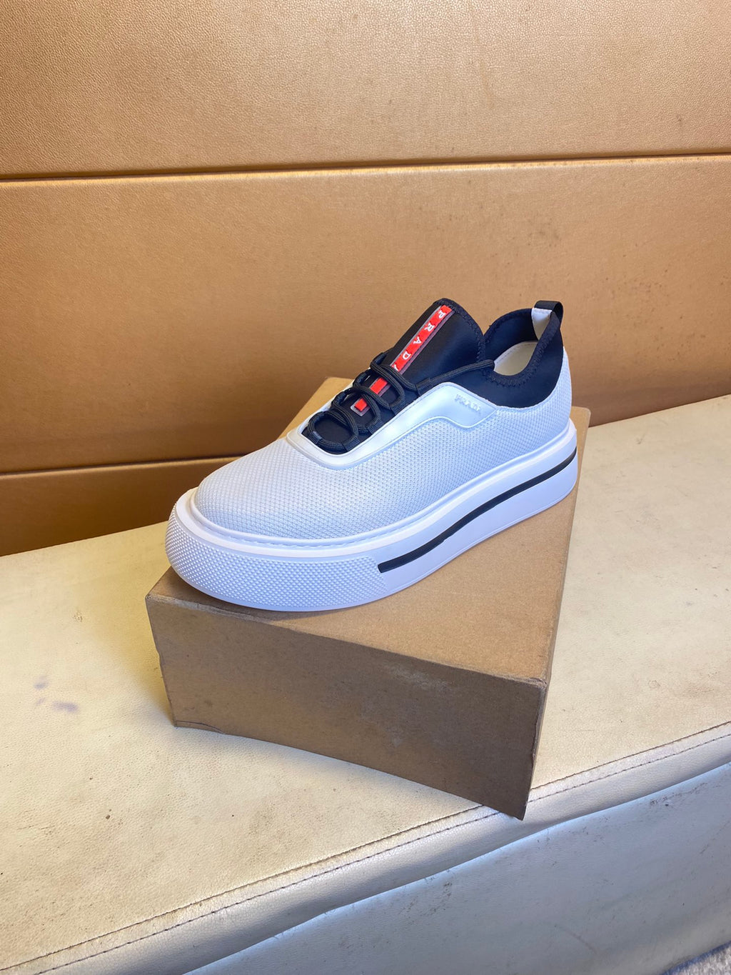 P Fashion Flying Knit Upper Thick-soled Casual Shoes 0724111110