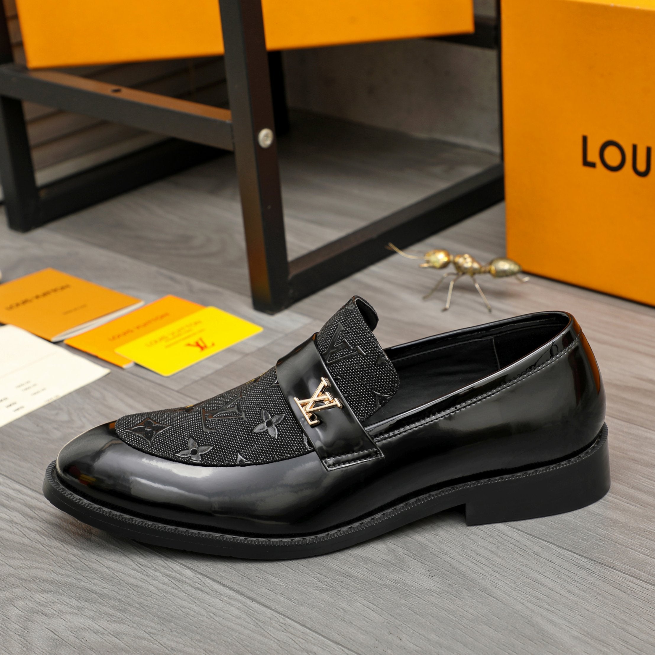 V Men's Classic Business Slip-on Leather Shoes 0726040808