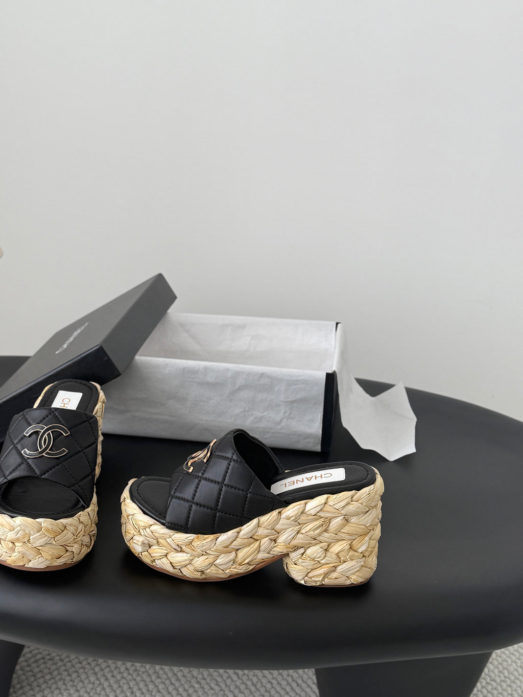 Stylish women's platform woven slippers 0726051901