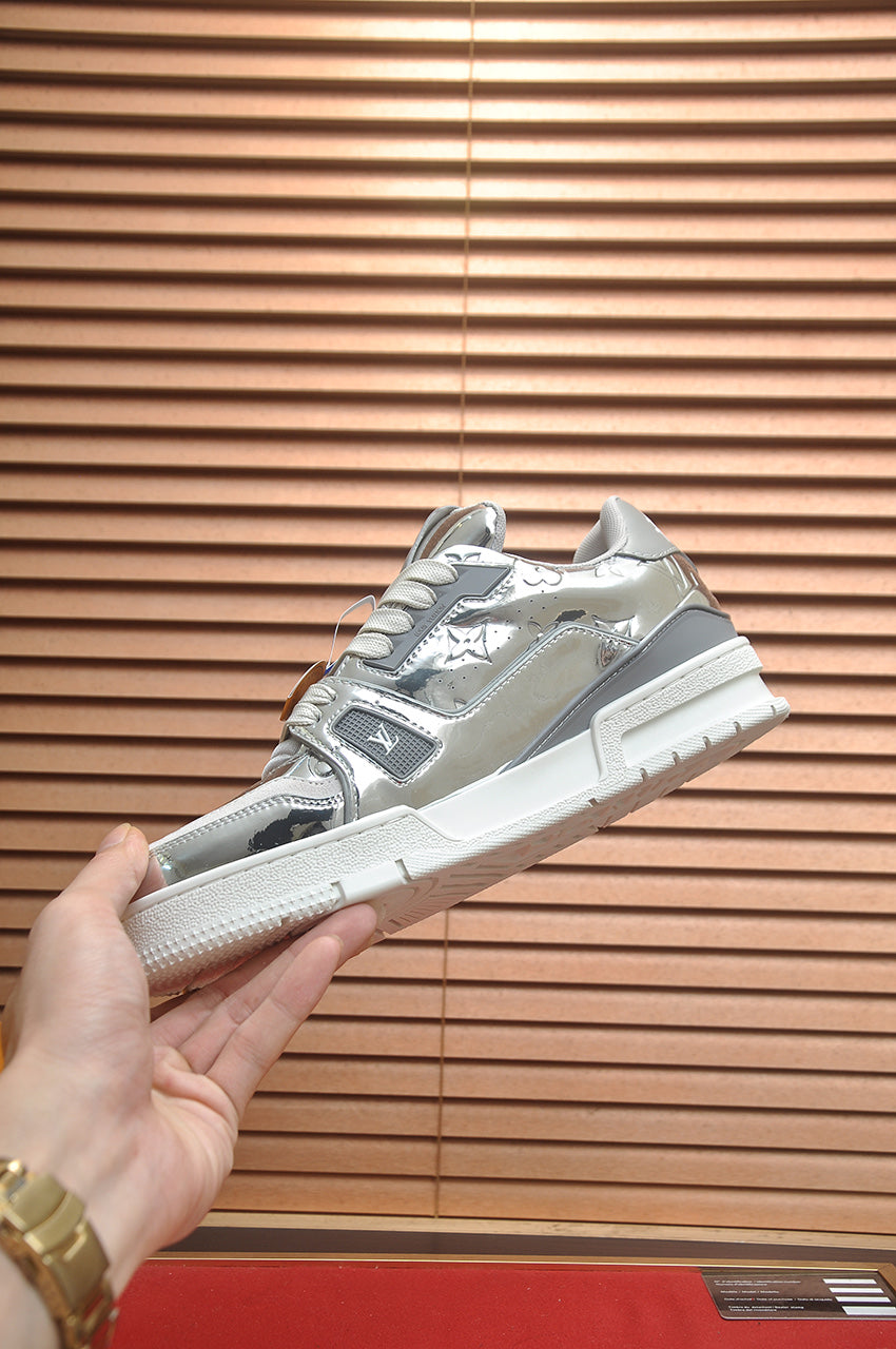 V Fashion Men's Runway Sneakers 0725121801