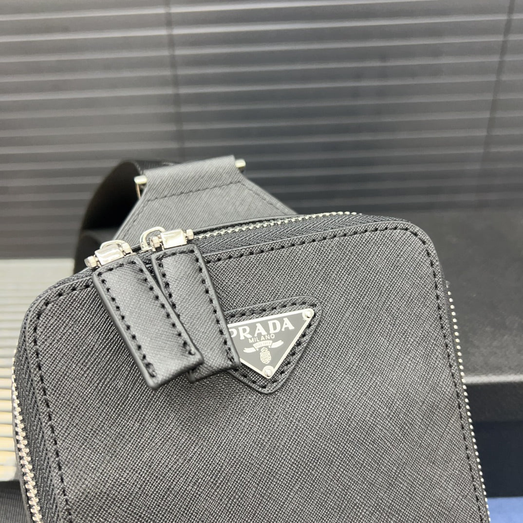 Men's new versatile crossbody shoulder bag chest bag 1024111201