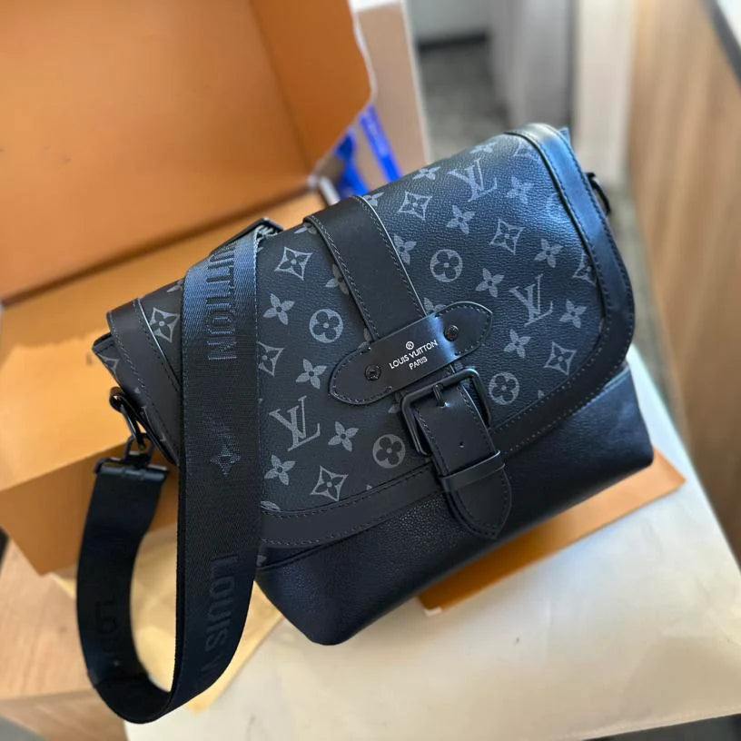 New Bright Color Leather handmade V logo Women's HandbagsXC05202412501