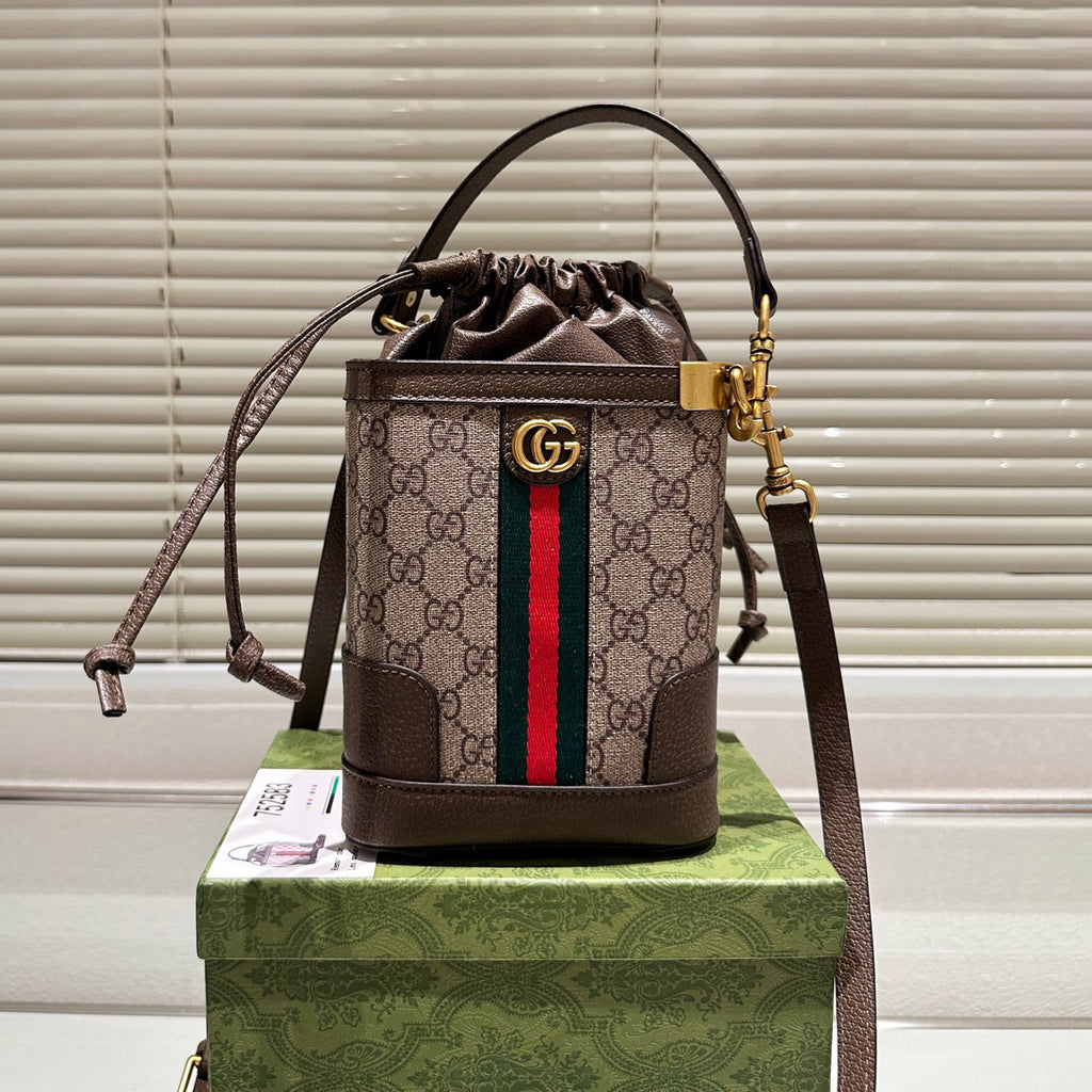 Classic Ophidia triangle bucket bag XC1823092002