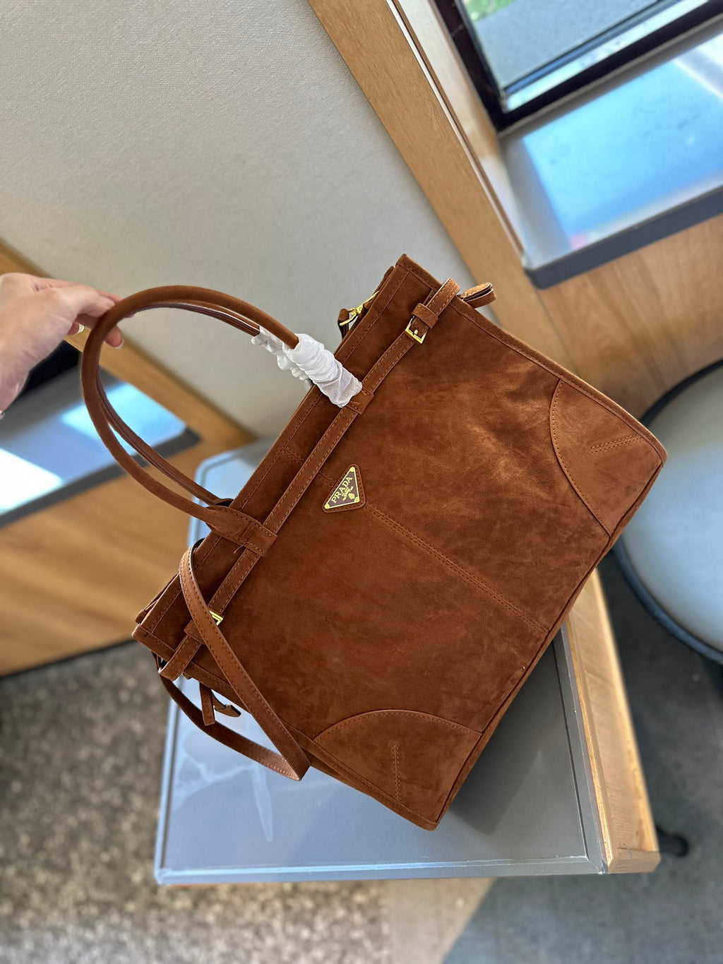 P waxed leather large capacity tote 0724082903