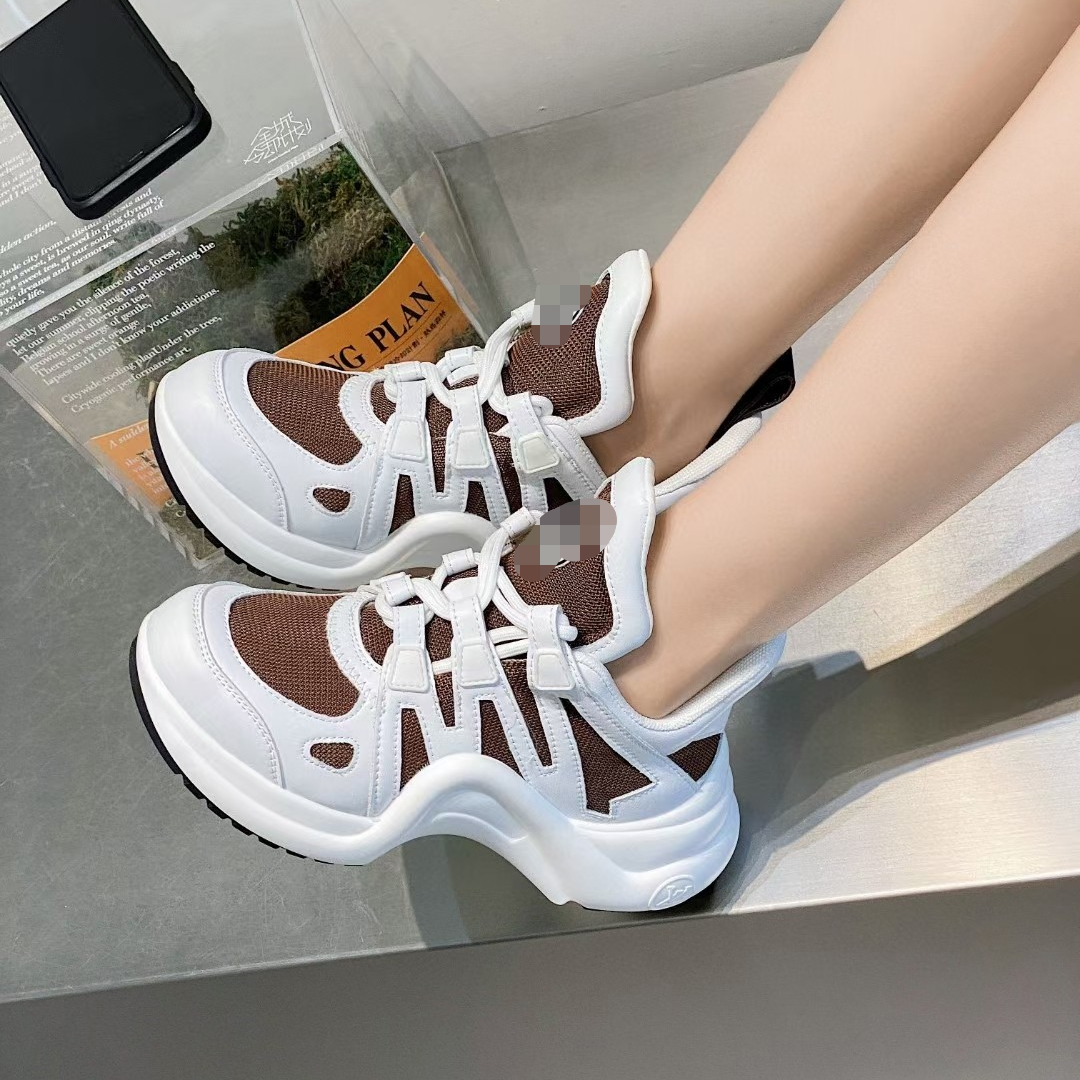 Fashion versatile women's shoes PD10051013