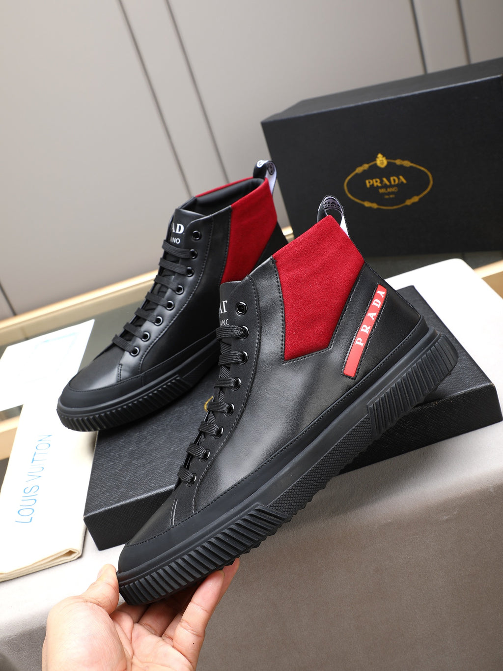 New high-top athletic casual shoes 0725122904