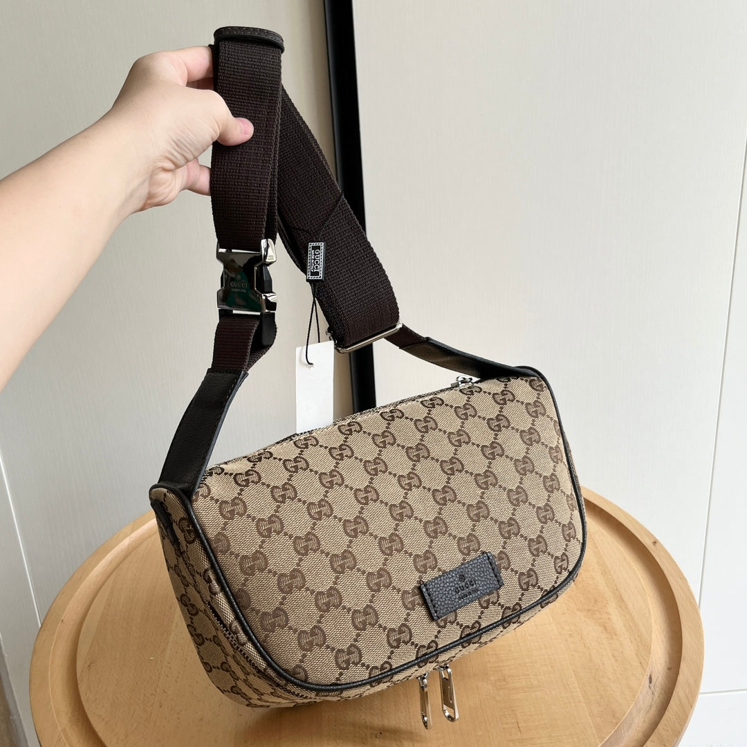 Waist bag 1824120904