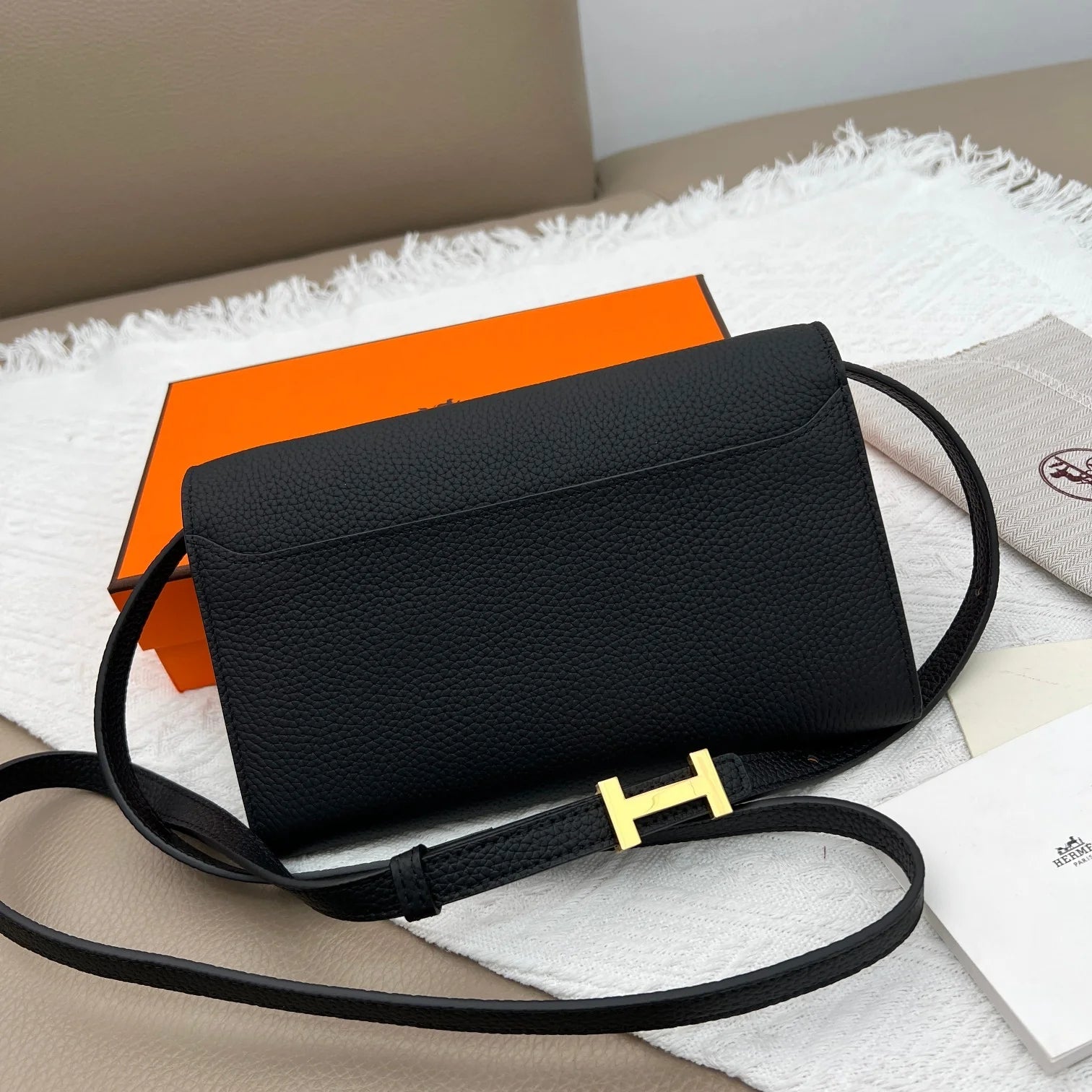 Luxury New Handheld Crossbody Bag 1024061109