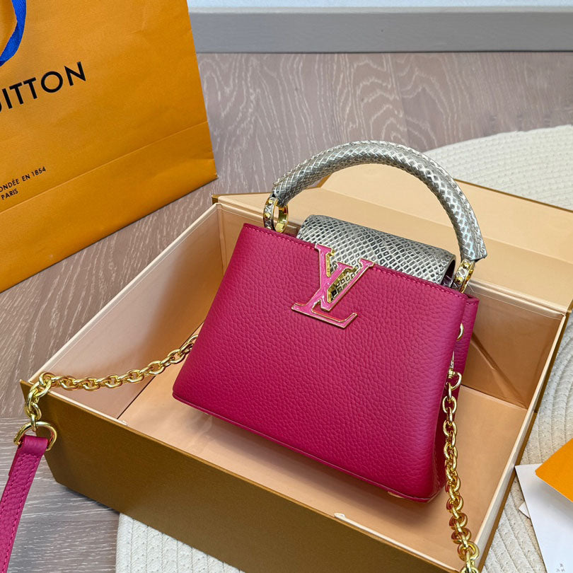 L Small Capucines Handbag 1824071602